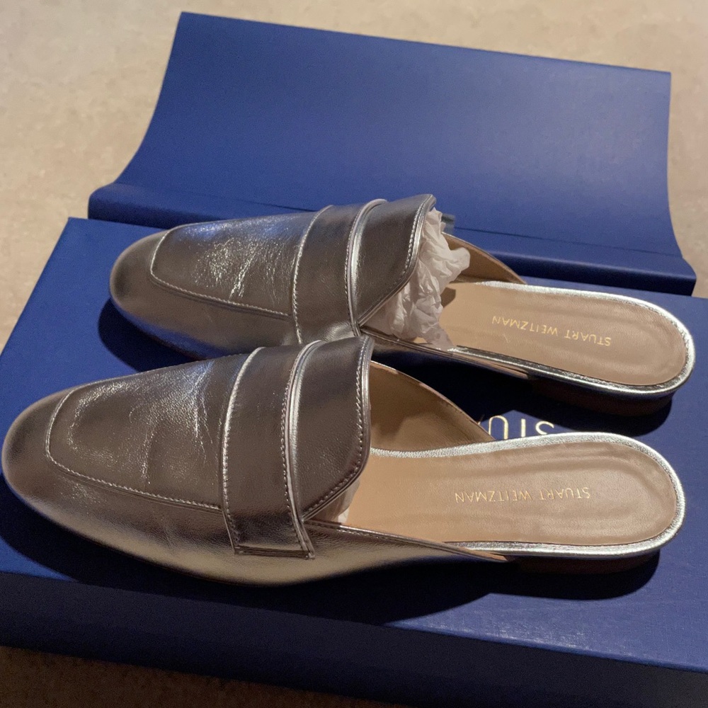 NWT Stuart Weitzman Payson Slides Size 6